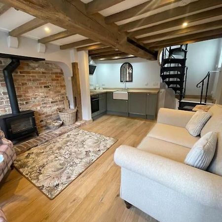 Rondor Cottage Bridgnorth Exterior photo